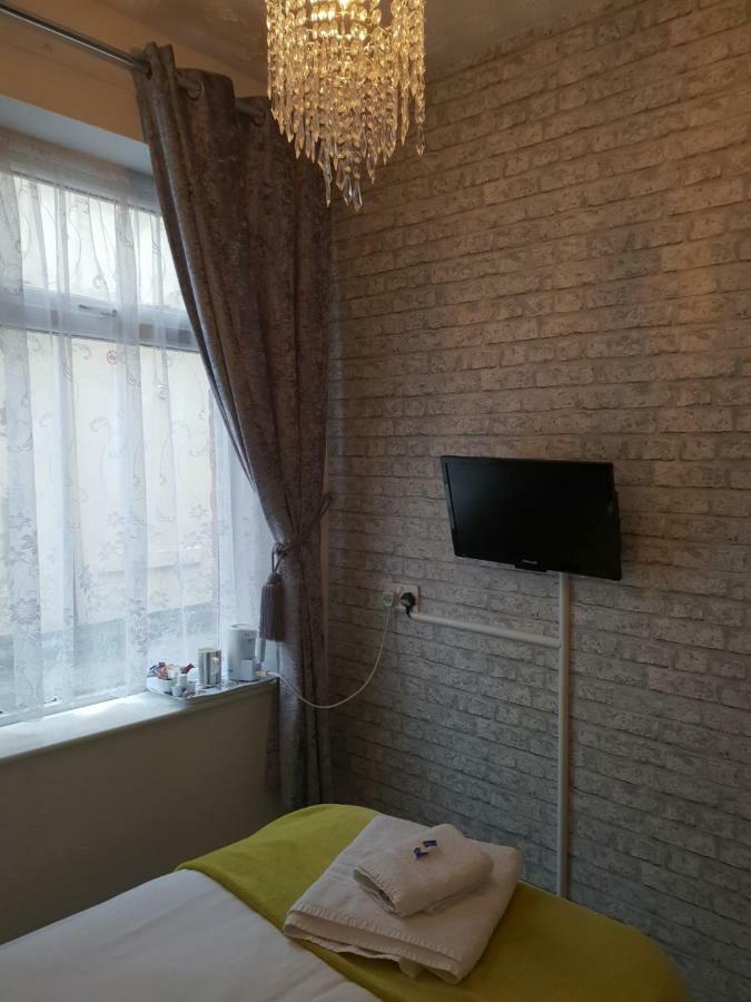 Lindum 2* Блэкпул